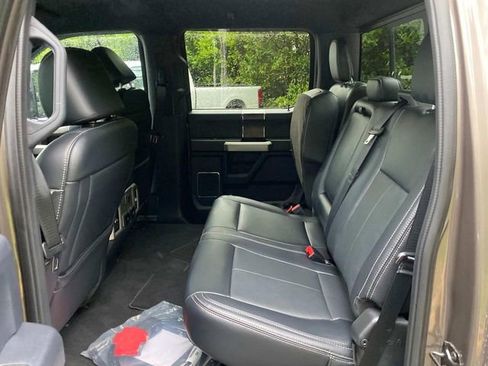 Used 2022 Ford F350 Lariat w/ Lariat Ultimate Package AWD/4WD image 9