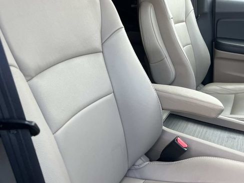 Used 2022 Honda Pilot EX-L image 32