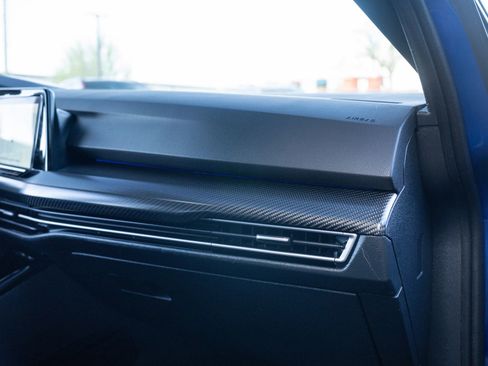 Used 2023 Volkswagen Golf 20th Anniversary Edition image 13