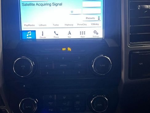 Used 2018 Ford F150 Lariat AWD/4WD image 15