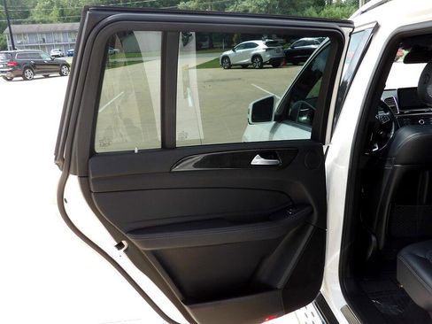 Used 2019 Mercedes-Benz GLS 450 GLS450 4MATIC image 32