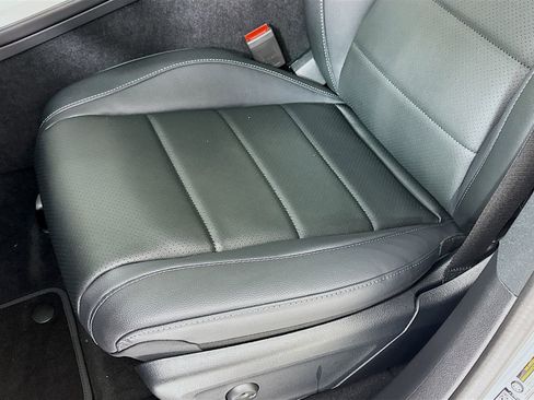 New 2026 Mercedes-Benz GLE 350 4MATIC image 21