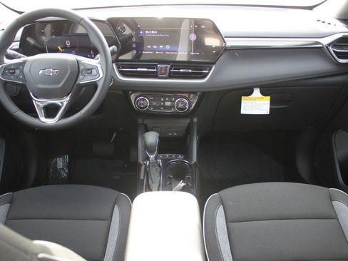 New 2026 Chevrolet TrailBlazer LT image 9