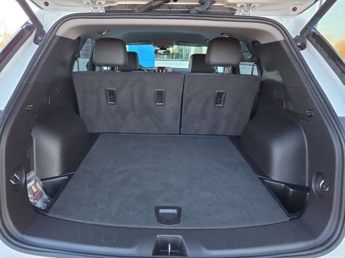 Used 2024 Chevrolet Blazer LT image 35