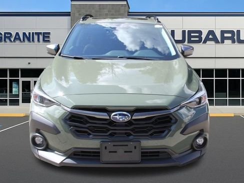 Used 2026 Subaru Crosstrek 2.5i Premium AWD/4WD image 5