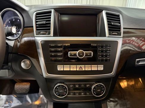 Used 2015 Mercedes-Benz ML 350 4MATIC image 14