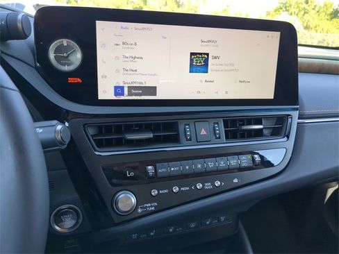 New 2025 Lexus ES 350 w/ Premium Package image 22