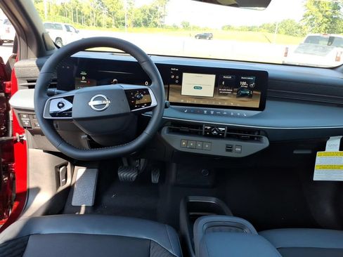 New 2026 Nissan Leaf Platinum+ FWD image 8