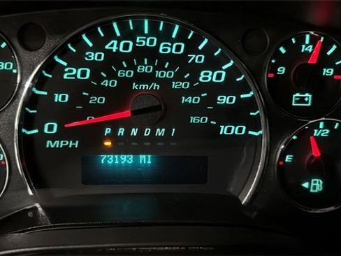 Used 2016 Chevrolet Express 3500 Extended image 11