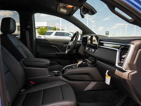 New 2025 GMC Canyon Elevation w/ Convenience Package image 9