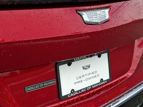 Certified 2024 Cadillac Lyriq Luxury AWD/4WD image 34