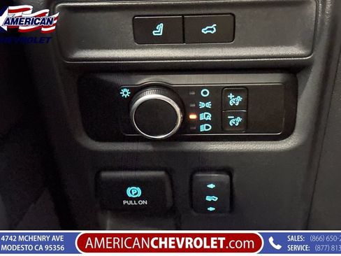 Used 2024 Ford Expedition XLT AWD/4WD image 38