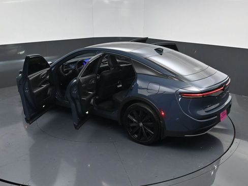 Used 2025 Toyota Crown Nightshade image 22