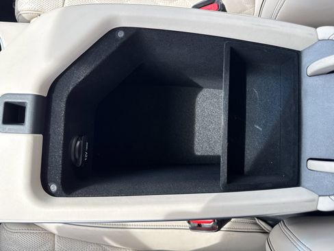 Used 2024 Genesis GV70 3.5T Sport w/ Sport Prestige Package image 28