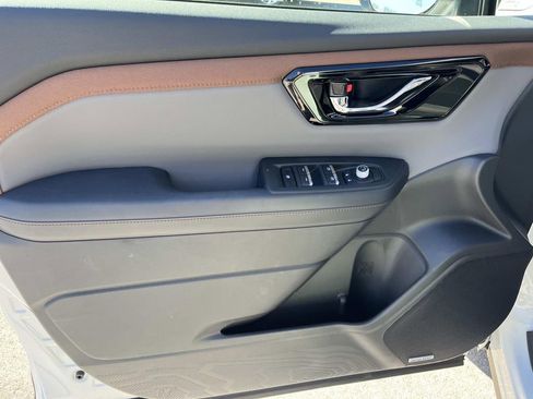 New 2026 Subaru Forester Sport image 22