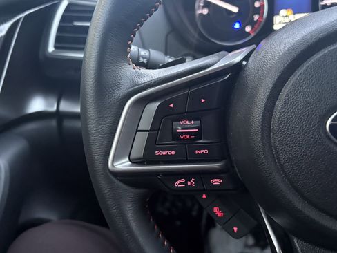 Used 2023 Subaru Crosstrek 2.5i Limited w/ Moonroof Package image 7