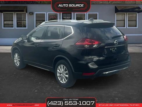 Used 2020 Nissan Rogue SV image 5