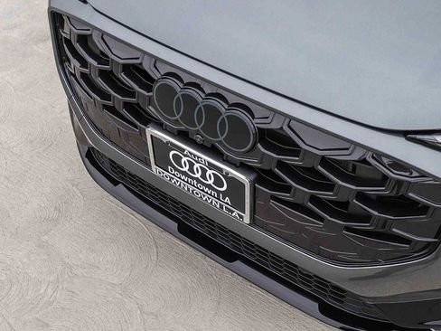 New 2026 Audi Q3 quattro 2.0T AWD/4WD image 8