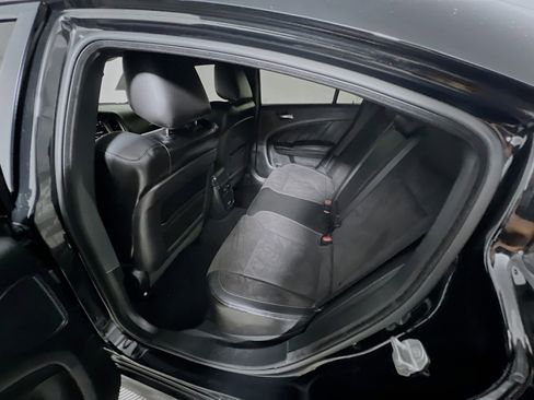 Used 2023 Dodge Charger R/T w/ Plus Group image 29