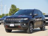 Used 2022 Jeep Compass Trailhawk image 4