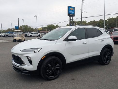 Certified 2024 Buick Encore GX Sport Touring w/ Comfort Package image 3