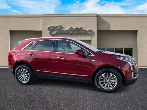 Used 2017 Cadillac XT5 Luxury w/ Driver Awareness Package image 1