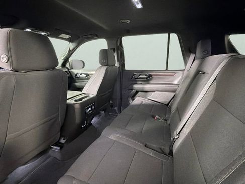 Certified 2025 Chevrolet Tahoe LS RWD image 30