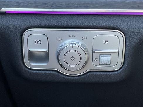 New 2026 Mercedes-Benz GLS 450 4MATIC image 23