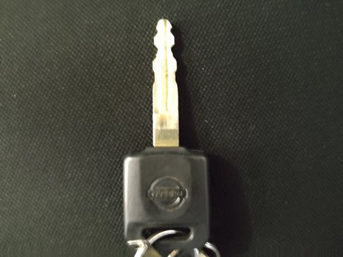 Used 2025 Nissan Versa S w/ Trunk Package FWD image 32