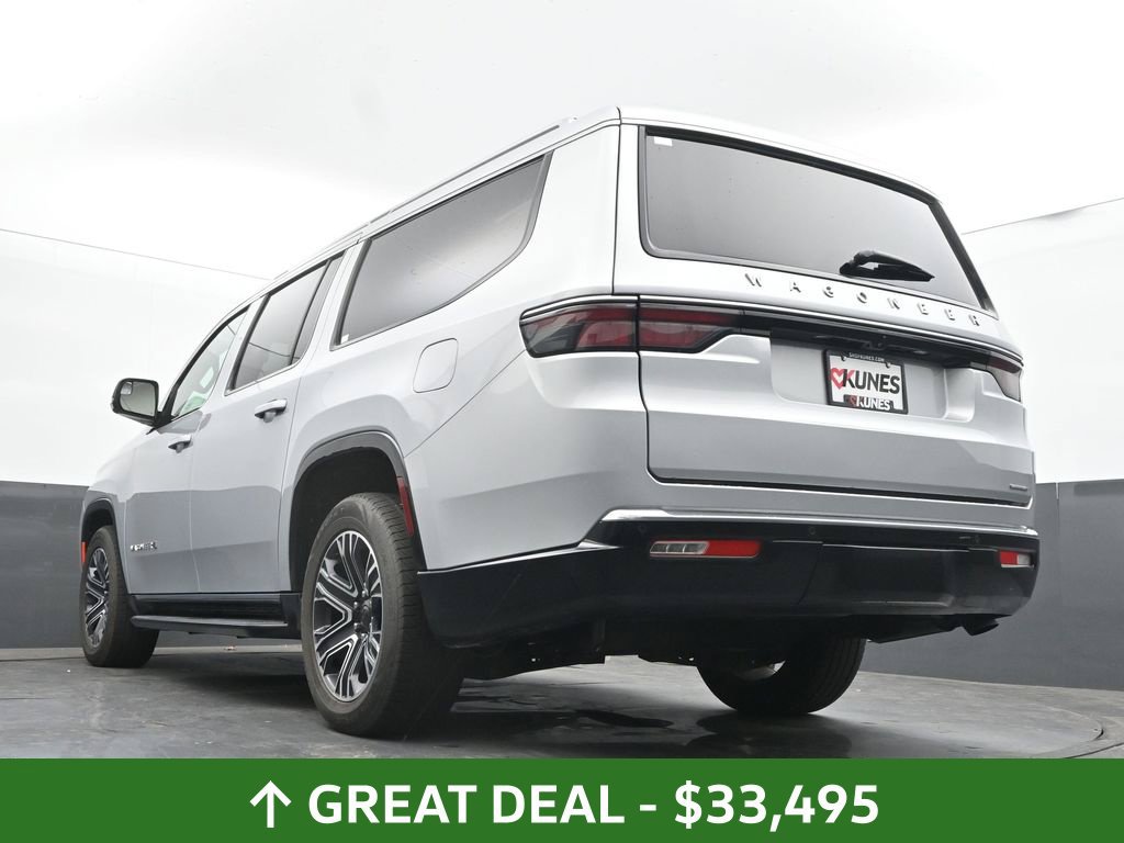 Used 2024 Jeep Wagoneer L Series II w/ Flexible Seating Group AWD/4WD image 50