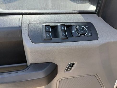 Used 2018 Ford F150 XL w/ XL Power Equipment Group AWD/4WD image 10