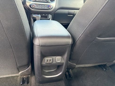 Used 2017 GMC Canyon SLE w/ SLE Convenience Package image 22