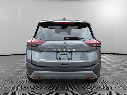Used 2023 Nissan Rogue S image 9