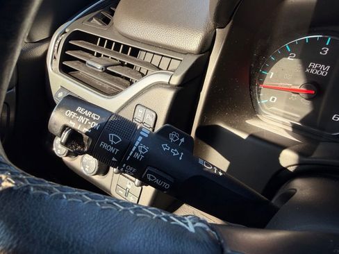 Used 2019 Chevrolet Tahoe Premier w/ Premier Plus Edition image 15