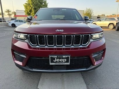 New 2025 Jeep Grand Cherokee Laredo X