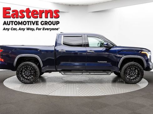 Used 2023 Toyota Tundra Limited AWD/4WD image 4