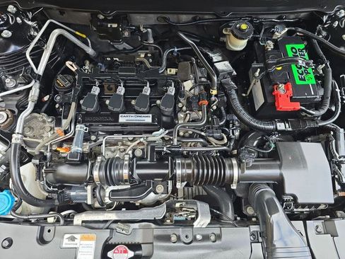 Used 2018 Honda Accord EX image 14