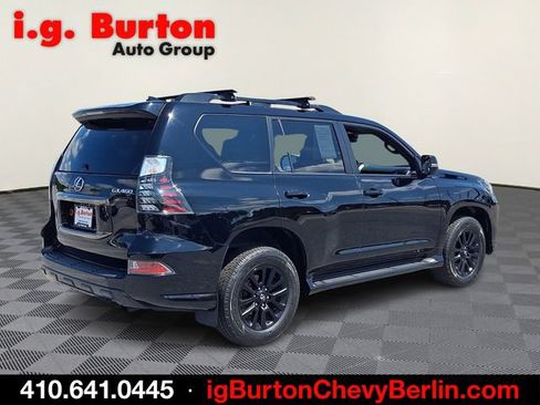 Used 2023 Lexus GX 460 w/ Black Line Special Edition AWD/4WD image 6