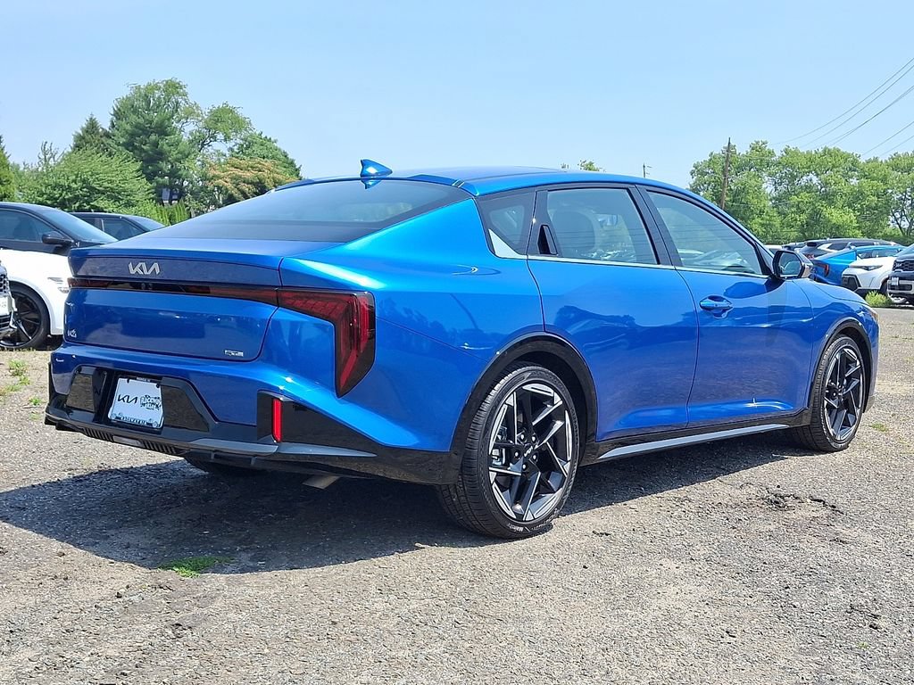Certified 2025 Kia K4 GT-Line w/ GT-Line Premium Package FWD image 7