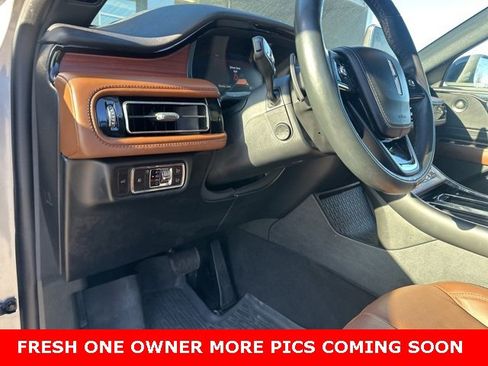 Used 2023 Lincoln Aviator Reserve w/ Equipment Group 201A image 17
