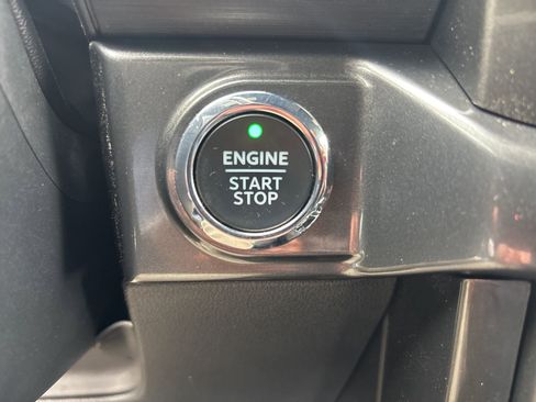 Used 2023 Ford F150 XLT image 21