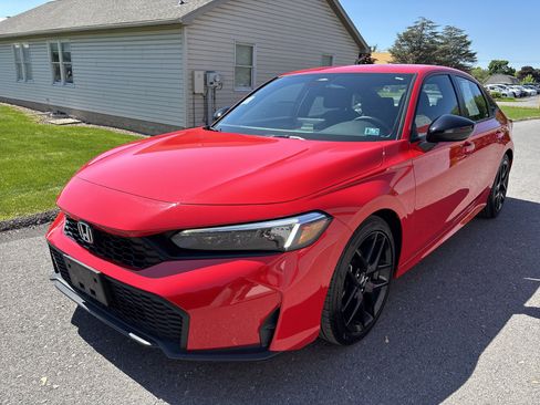 Used 2025 Honda Civic Sport image 8