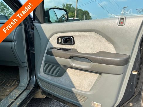 Used 2004 Honda Pilot EX image 34