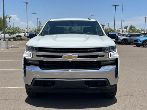 Certified 2021 Chevrolet Silverado 1500 LT AWD/4WD image 8