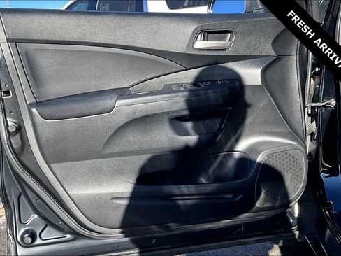 Used 2015 Honda CR-V LX image 19