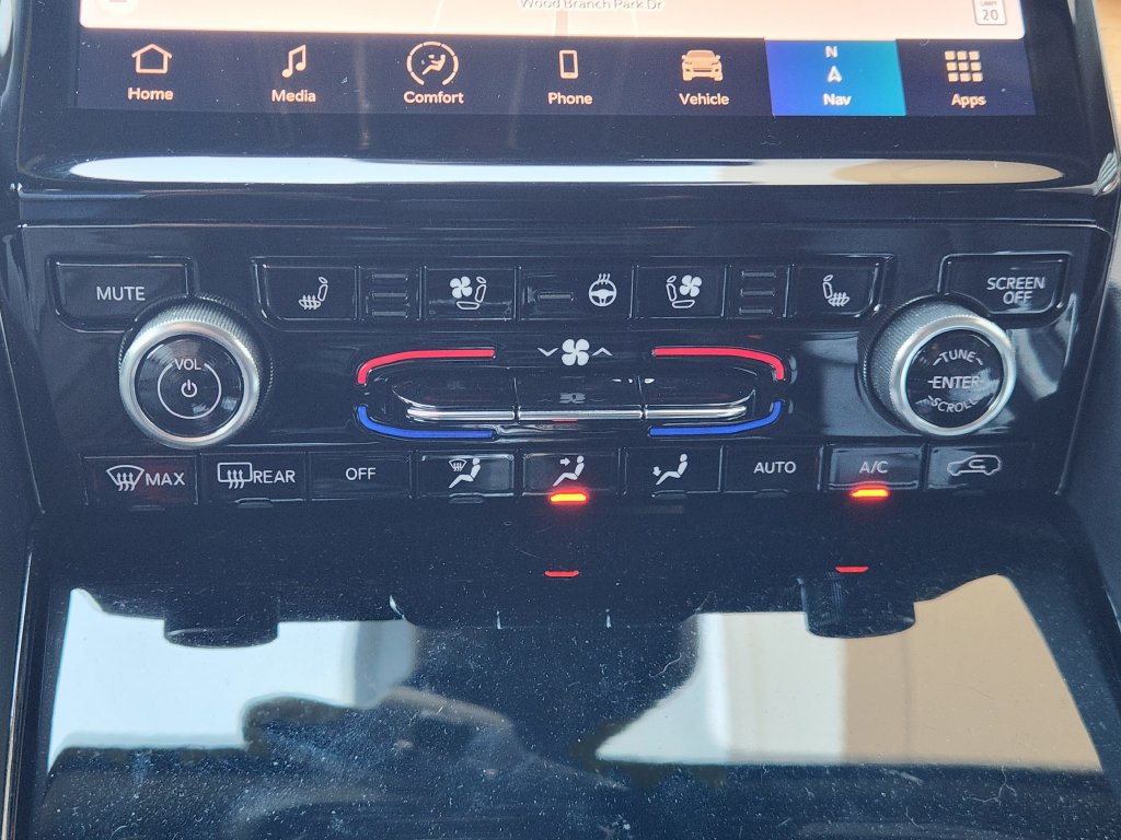 Used 2022 Jeep Grand Cherokee Summit AWD/4WD image 18