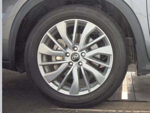 Certified 2023 INFINITI QX50 Luxe FWD image 20