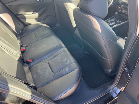 Used 2023 Honda Accord Sport image 59