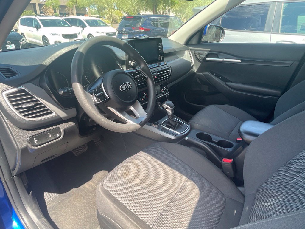 Used 2021 Kia Seltos LX AWD/4WD image 28