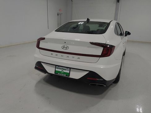 Used 2023 Hyundai Sonata SEL FWD image 7